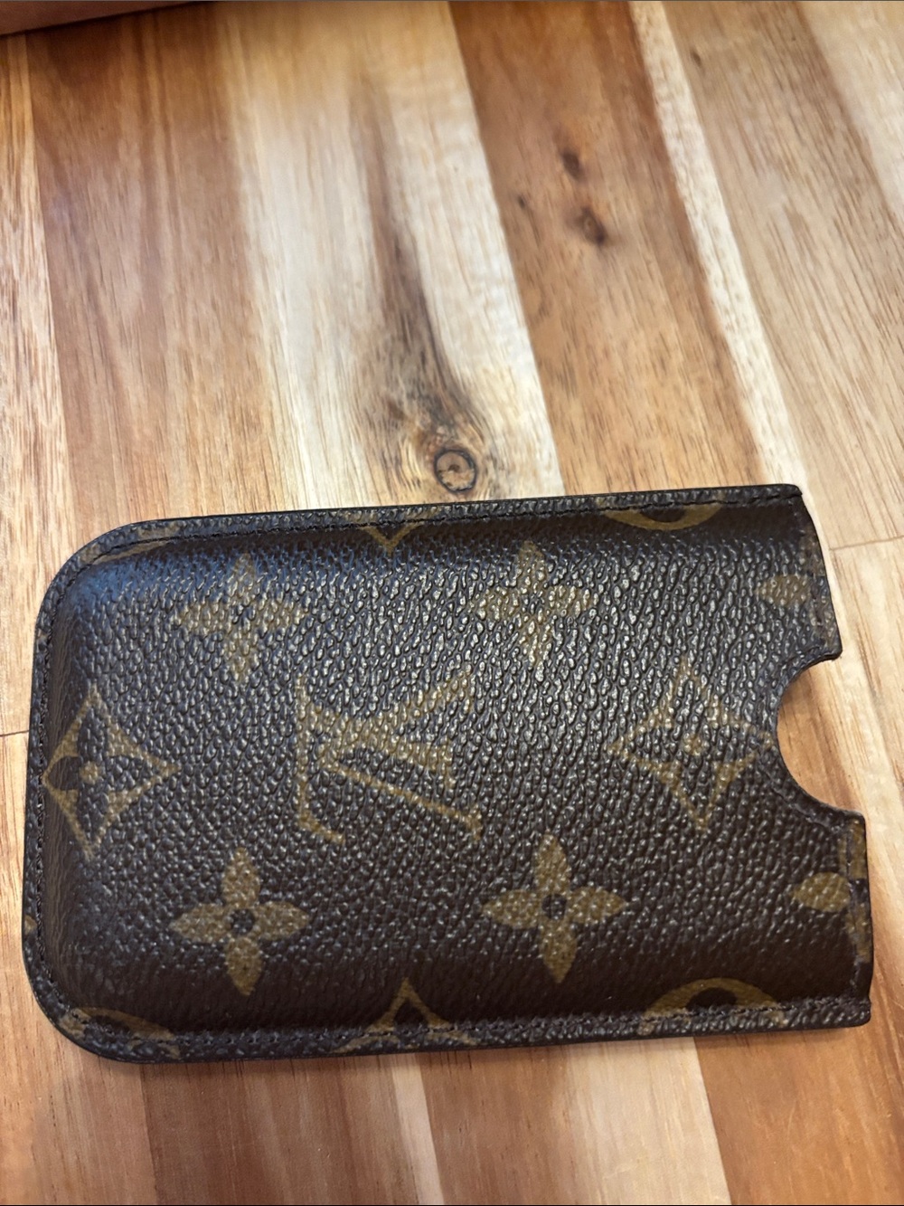 Louis Vuitton Monogram Canvas Phone Sleeve 3G with bags, tags, box!